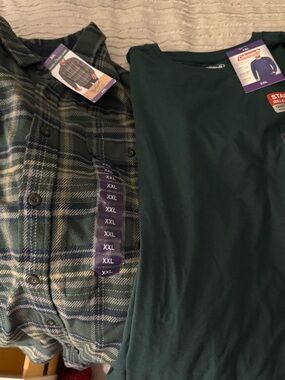 Woolrich Men's Dark Green Plaid Button-Down & Solid Shirt Set